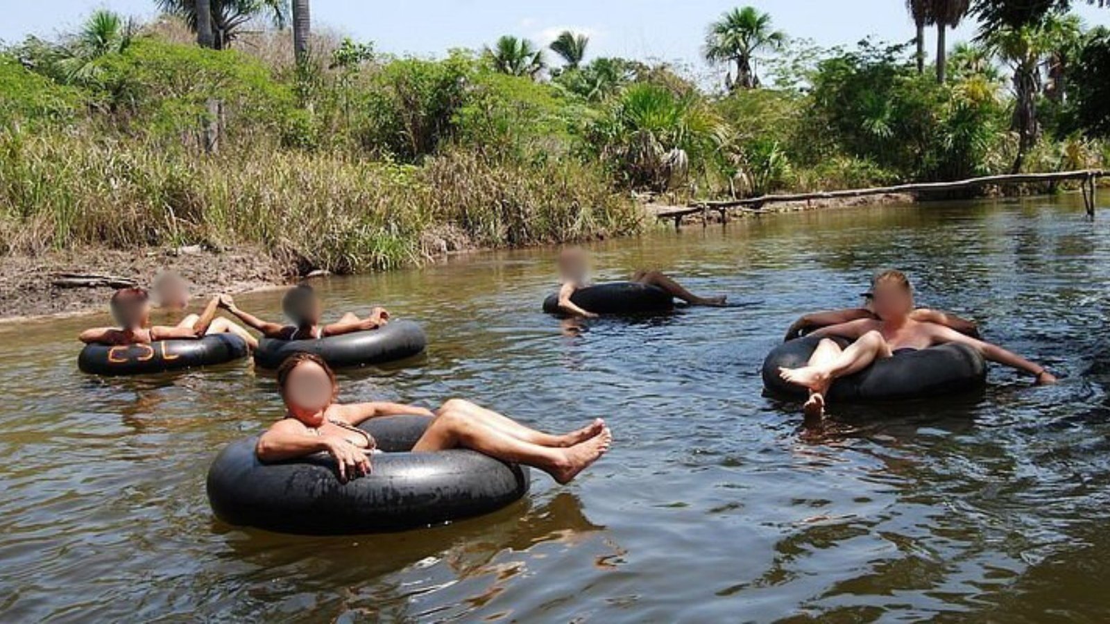 Passeio de Boia Cross no Cardosa